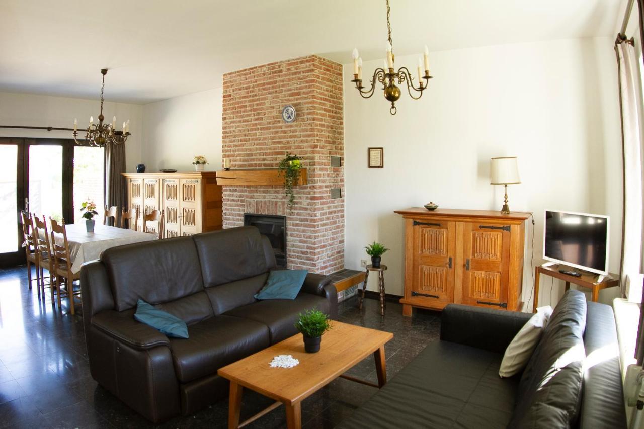 Huisje Van De Meentocht Rumst Exteriér fotografie
