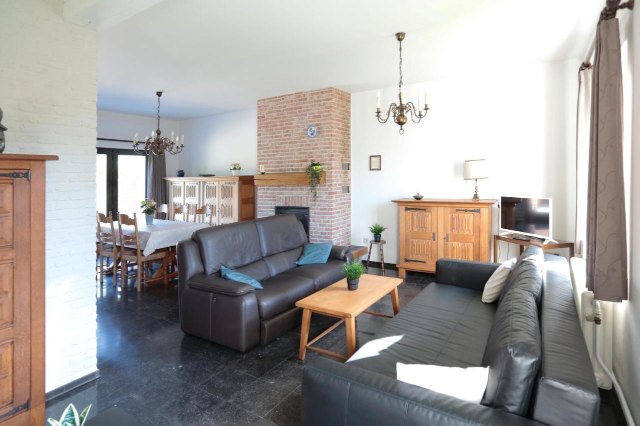 Huisje Van De Meentocht Rumst Exteriér fotografie